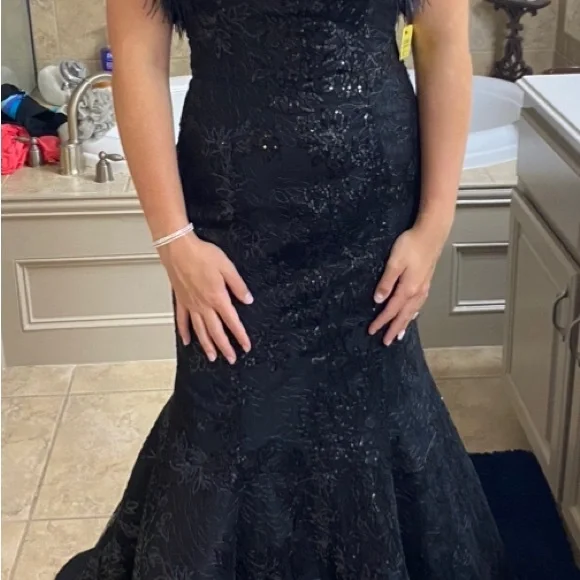 Black Sherri Hill, formal dress with feather accent - Picture 3 of 4
